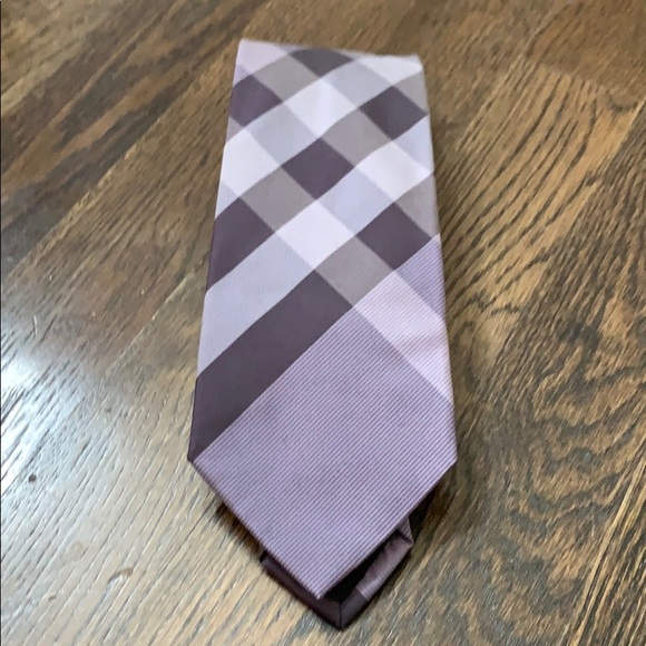 Burberry Other - Burberry London lavender purple silk tie